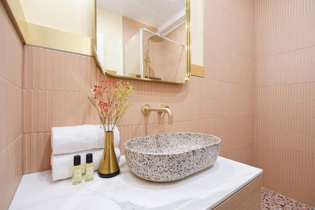 Bel Pour 6 Personnes Proche Champs Elysees Appartamento *
