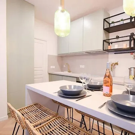 Bel Appartement Pour 6 Personnes Proche Champs Elysees Paris Exterior photo