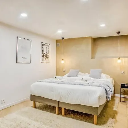 Bel Appartement Pour 6 Personnes Proche Champs Elysees Paris Exterior photo