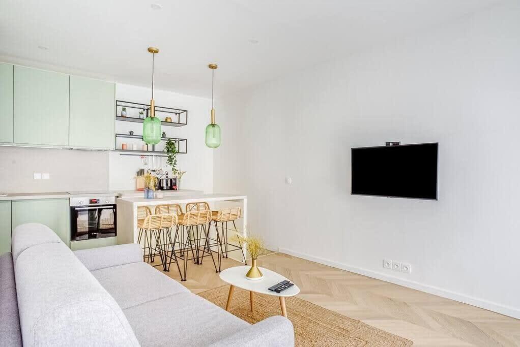 Bel Pour 6 Personnes Proche Champs Elysees Apartamento *